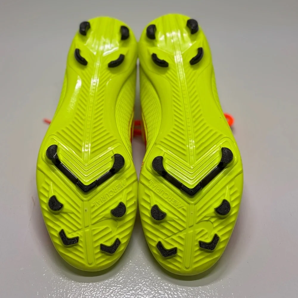 Nike Jr Mercurial Superfly 8 Academy FG/MG Volt Crimson Soccer Cleats Youth 3.5Y